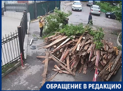 Конфликт соседей из-за баррикады сняла камера в Воронеже