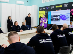 Будущие управленцы освоили азы молодежной политики и тактической подготовки в Воронеже