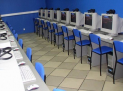 В Воронеже 13-летний мальчик ушел из дома и ночевал в интернет-кафе