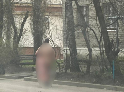 Обнаженное дефиле устроил мужчина под окнами воронежцев