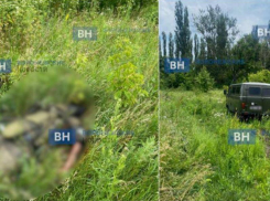  Два трупа в камуфляжной одежде нашли возле брошенной машины под Воронежем 