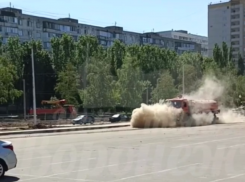 Фокус с исчезновением автомобиля в пыли показали в Воронеже