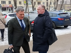 Депутат Воронежской областной Думы всё-таки пришёл в суд по делу о мошенничестве на выборах
