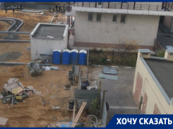 «Выбор» депутата Цыбаня обвинили в мусорном захвате соседей в центре Воронежа