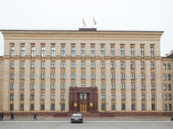 Чиновники воронежского правительства стали больше пить за счёт бюджета