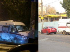 В Воронеже «скорая» с роженицей попала в ДТП