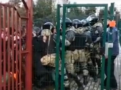 Вероятность начала войны проанализировал воронежский политолог, находясь в Белоруссии 