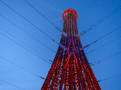Еще один гигантский маяк хочет установить на набережной воронежский губернатор