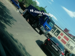 Воронежский велосипедист, которого переехал самосвал, умер в больнице