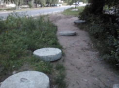 На опасно зиявшие люки воронежские власти поставили крышки