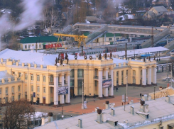 В Воронежской области должник испугался приставов и отдал бывшей жене троих детей