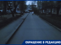  Воронежцам не дают обезоружить лихачей во дворе собственного дома 