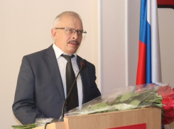 Россошанские депутаты снова захотели единоросса Сисюка