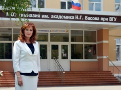 Директор гимназии Басова, депутат Бочарова зарабатывала по 160 тыс рублей в месяц