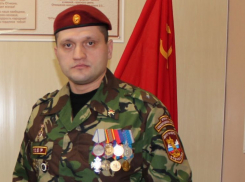 Обвиняемый в сутенерстве воронежский единоросс посидит дома до января