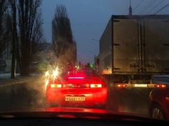 Спортивный автомобиль дьявола сняли на дороге в Воронеже 