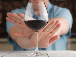 Реже употреблять алкоголь стала треть воронежцев