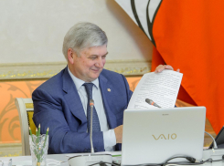 С большой буквы вскоре придется писать о воронежском губернаторе Гусеве