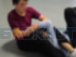 Возбуждено уголовное дело о халатности после видео с дракой в школе под Воронежем