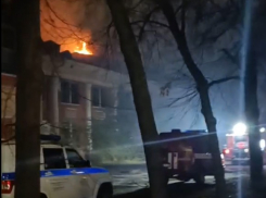 Скандальный ДК Кирова загорелся в Воронеже — опубликовано видео