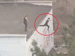 Прыжок веры: опасные игры подростков сняли на видео в Воронеже