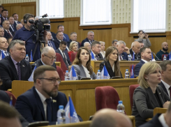 Депутаты «Единой России» инициировали введение в регионе квоты на рабочие места для участников СВО 