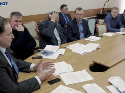 Общественная палата Воронежа боится без одобрения мэра Кстенина обсуждать парковки