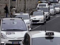 Воронежцам рассказали о ценах на такси и автобусы в аэропортах европейских стран