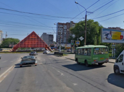 На оживленной остановке в Воронеже до лета не будут останавливаться маршрутки