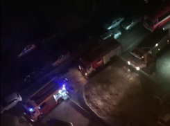 Пожар вспыхнул в одной из многоэтажек «Придонского» в Воронеже – появилось видео изнутри дома