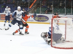 Воронежский «Буран» разгромили хоккеисты «Ермака» в Ангарске