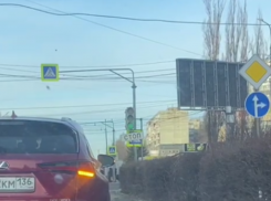 12-секундную головную боль для автомобилистов показали на видео в Воронеже 