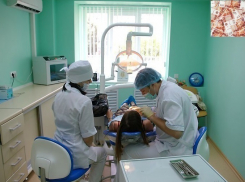 Почему в воронежских поликлиниках отказываются бесплатно лечить зубы