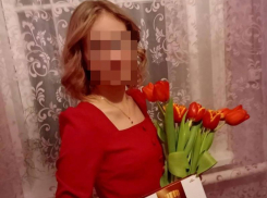 Учительницу истории, попытавшуюся поджечь воронежский военкомат, посадили под домашний арест 