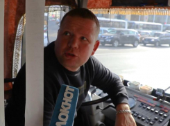 Маршрутчики объяснили, почему выгоднее работать за 17 рублей наличными в Воронеже