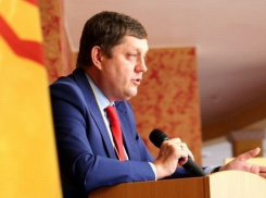 Олег Пахолков: «Господа «единороссы», умерьте свои аппетиты или вам не избежать акции протеста»