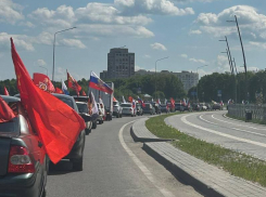 Масштабный автопробег в честь 80-летия Победы прошел в Воронеже