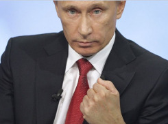 На открытии воронежского штаба Владимира Путина вышел конфуз