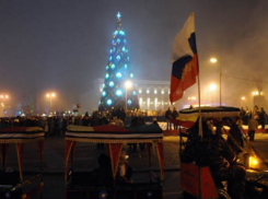 В Воронеже приступят к установке новогодней елки