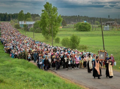 На Крестный ход из Воронежа в Задонск приедут верующие со всей России