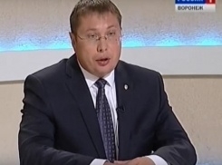 Стартовали дебаты: ректор ВГУ не может поверить, что «Единую Россию» возглавляет Дмитрий Медведев
