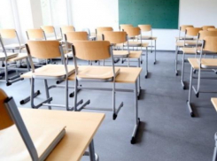 Массовое отравление детей и учителей привело к закрытию воронежской школы