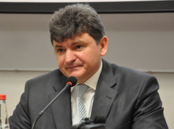  Председатель воронежского суда показал увеличение доходов на фоне падения заработка замов 