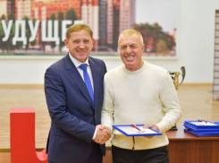 Футбольная команда «ДСК-Строитель» – гордость предприятия  