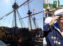 На День ВМФ в Воронеже состоялся парад моряков и открытие линкора «Гото Предестинация»