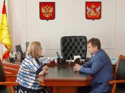 Владимиру Нетесову рассказали детские сказки, а он и не против