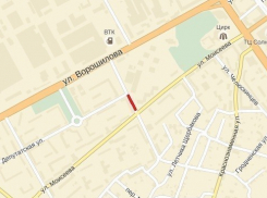 В Воронеже на Бахметьева строят дождевую канализацию