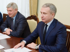 Два воронежских губернатора в один день руководили нашим регионом 