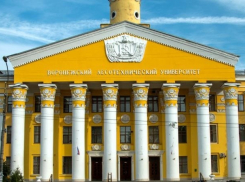 Воронежский «лестех» попробует продать свой питомник за 19 млн рублей