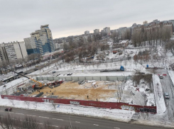 Пустоту на месте знаменитого катка «Северное сияние» показали на фото воронежцы